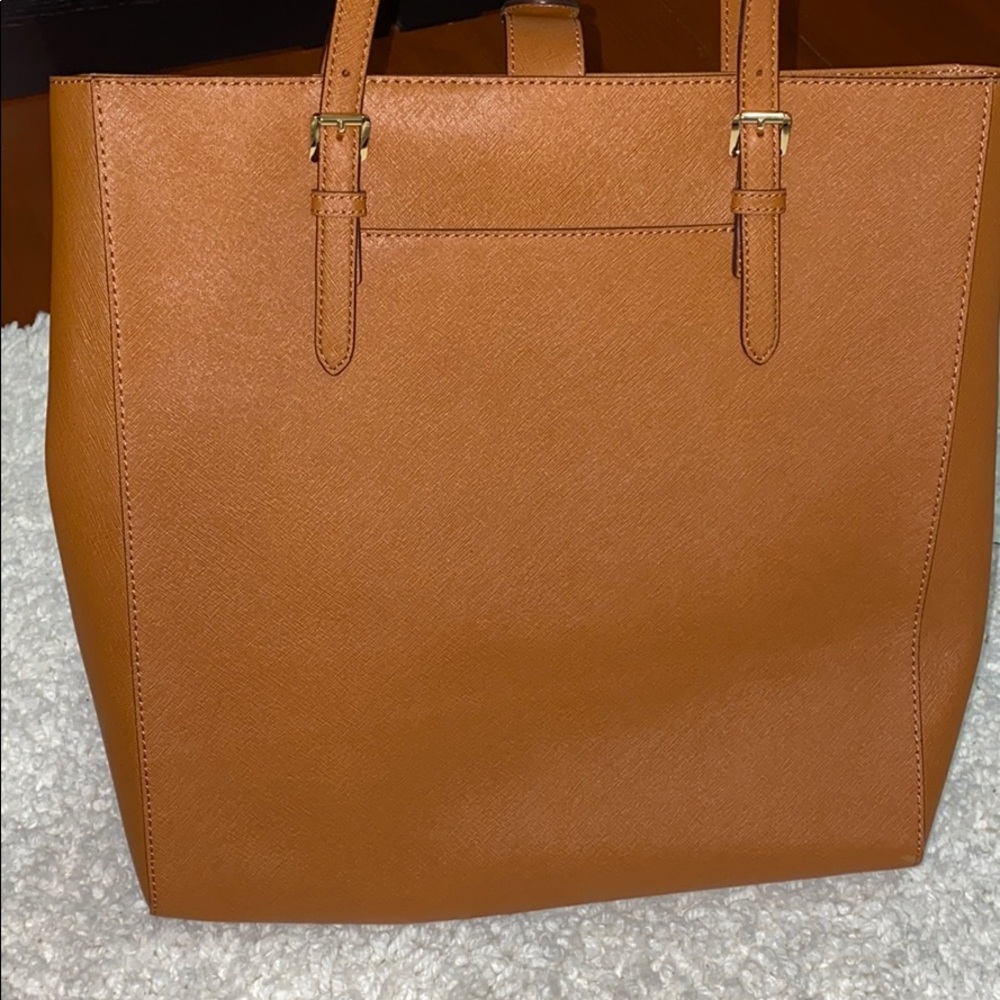 Michael Kors Tan Tote Bag - Picture 2 of 3